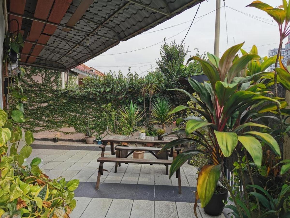 Homestay Blissful Staycation